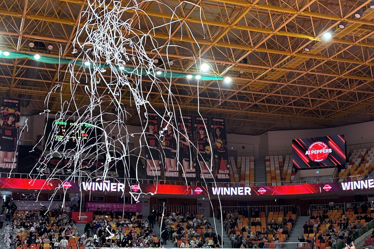 좋은일이 생길줄 알았어 .ᐟ.ᐟ 
페퍼의 소중한 4승 축하해 🖤❤️