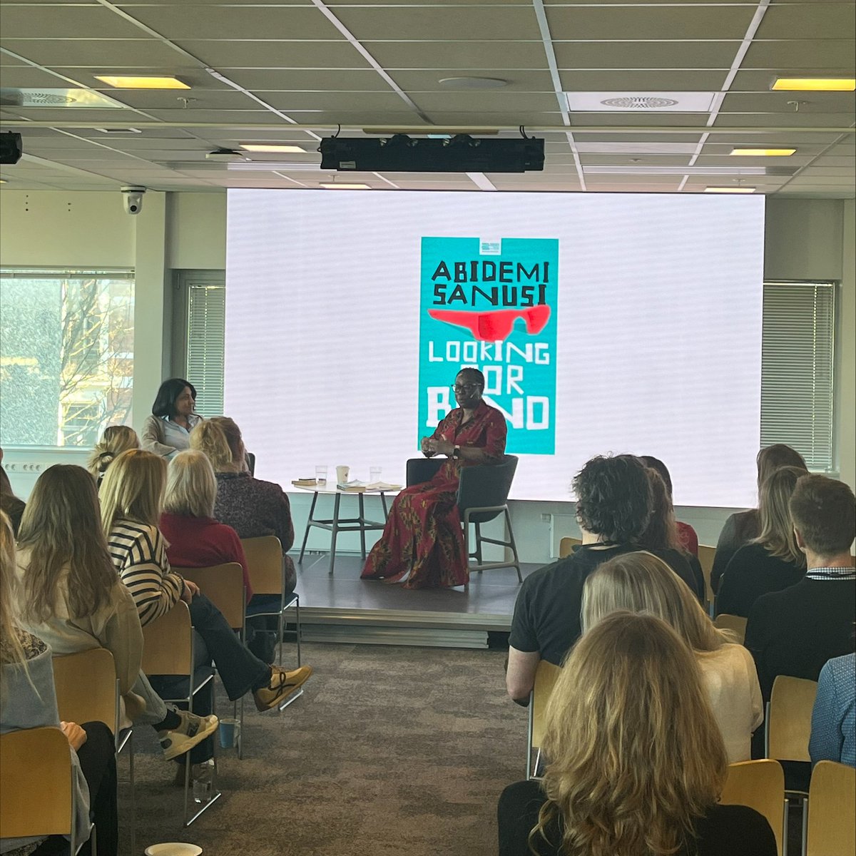 Author @abidemiuk at @Norad to mark #InternationalWomensDay As a former #HumanRights worker w/ expertise in gender, Abidemi has written the book «Looking for Bono» - a fierce & honest satire on development aid Don't miss her session @BlackTheatre at 3pm👉nordicblacktheatre.no/2024/02/intern…