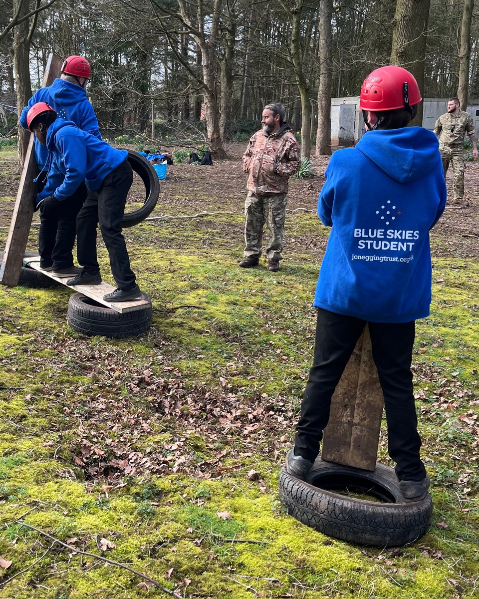 The @JonEggingTrust visited RAF Cosford earlier this week as part of their Blue Skies Programme. The students took part in building an Air Traffic Control Tower using MTa Kits and then took part in command tasks at the low ropes area. #JONEGGINGTRUST #resilience #Cosford24