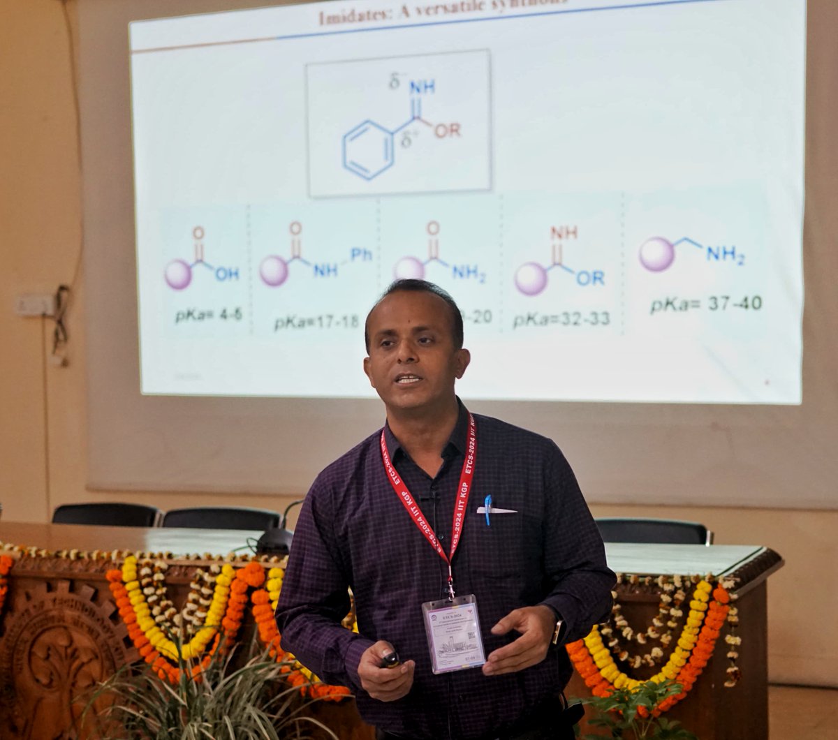 MSM Lab (@msm_lab) on Twitter photo Ecstatic to welcome Prof. Amit Kumar <a href="/AmitKum94598908/">Dr. Amit Kumar</a> from <a href="/IITPAT/">IIT Patna</a>, who explored the topic “Chemistry of Imidates for Functionalization Reactions”. Thankful for your remarkable work and enlightening insights. #ETCS2024 #spandalab @IITkgp <a href="/modhumaji/">@Modhu Sudan Maji</a> Ecstatic to welcome Prof. Amit Kumar <a href="/AmitKum94598908/">Dr. Amit Kumar</a> from <a href="/IITPAT/">IIT Patna</a>, who explored the topic “Chemistry of Imidates for Functionalization Reactions”. Thankful for your remarkable work and enlightening insights. #ETCS2024 #spandalab @IITkgp <a href="/modhumaji/">@Modhu Sudan Maji</a>