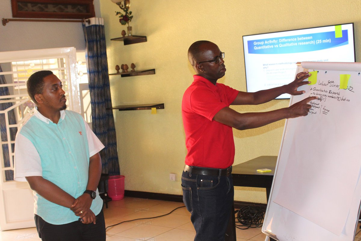 𝐄𝐱𝐜𝐢𝐭𝐢𝐧𝐠 𝐍𝐞𝐰𝐬: Our Qualitative Research Method I training is now live. Participants are immersed in valuable discussions and gaining hands-on experience with effective research methods. Read more at docs.google.com/forms/d/e/1FAI…, and register for the upcoming opportunities.