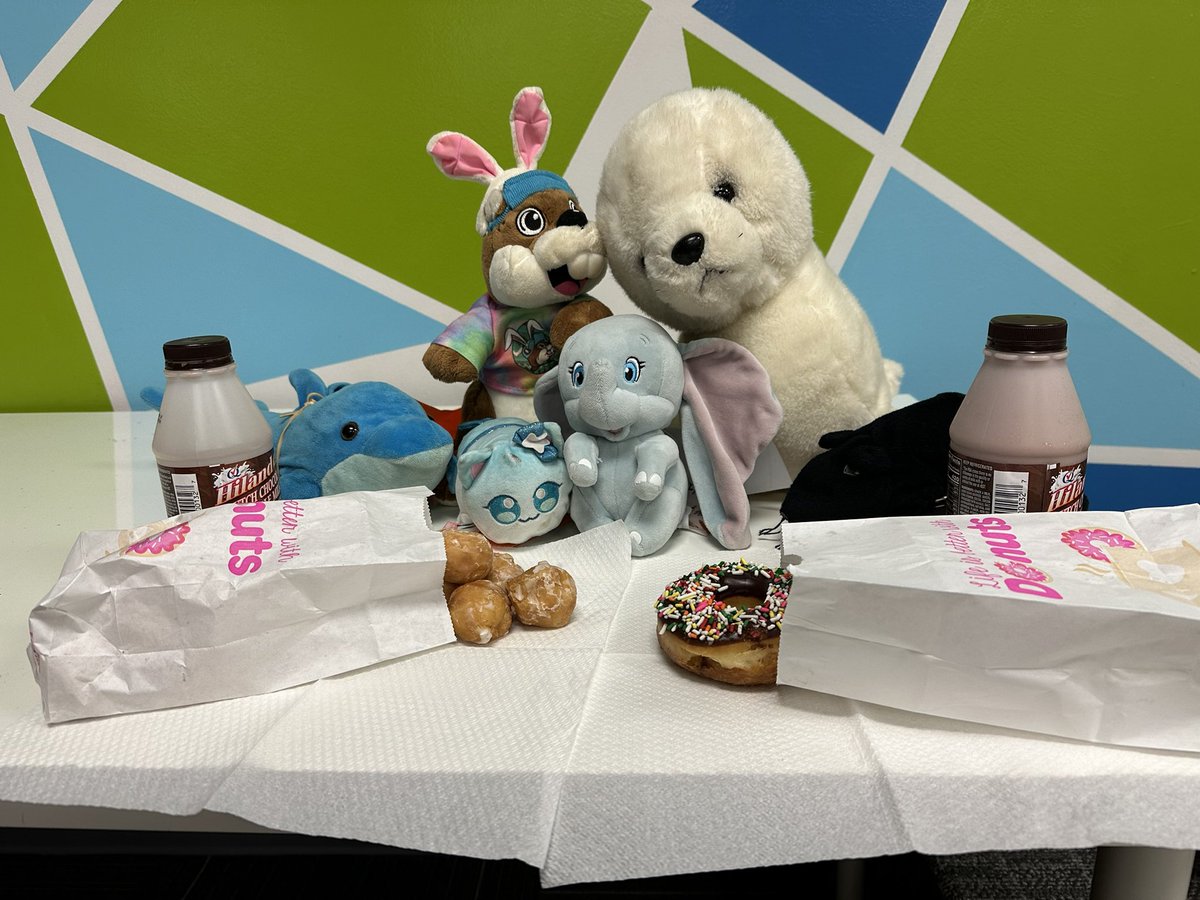 bbes_library's tweet photo. It was a wild night for the stuffed animals, so they slept in! We decided to give them one last treat before they return to their people! https://t.co/cqL65QFT0V