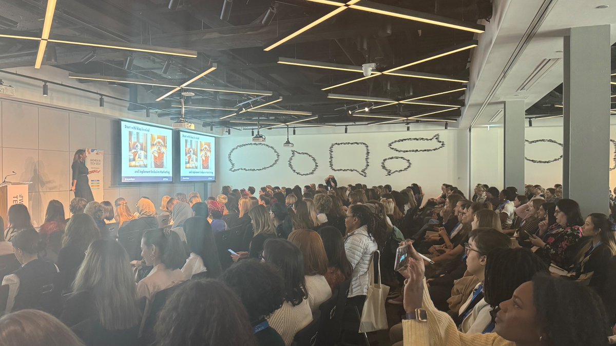 Now we’re hearing from <a href="/joyannboyce/">Joyann</a> about bias in AI (and dogs!) and how to leverage it for inclusive and impactful campaigns #WTSFest