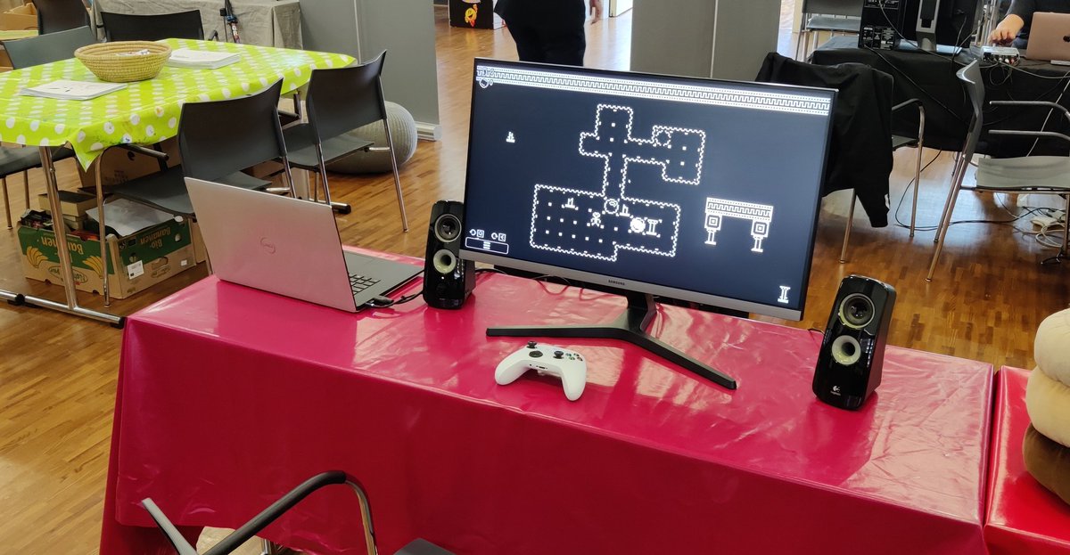 Today and tomorrow I'm at the <a href="/button_Festival/">button project</a> because Sisypush has been nominated for the SAGA award of <a href="/GameDevGraz/">Game Dev Graz</a> 🎉 come say hi if you're there! :)