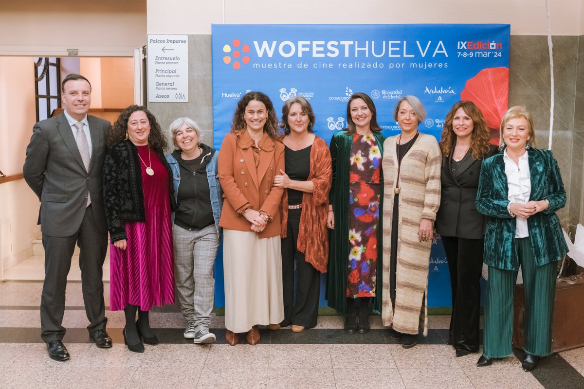 AytoHuelva's tweet photo. 🎞️Queda inaugurada la VIII edición de @WOFESTHUELVA 

📌El Gran Teatro de Huelva acogerá hasta el 9 de marzo este importante festival audiovisual

👉Os invitamos a disfrutar del cine realizado por creadoras y técnicas del mundo audiovisual🎞️♀️ https://t.co/f5ZGqBg8aS