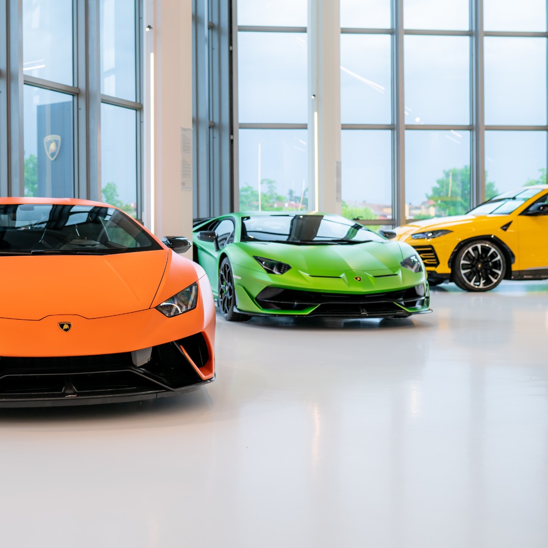 LamborghiniTW's tweet photo. Which model are you taking... the Huracán, Aventador or Urus?
#Lamborghini #drivinghumansbeyond #futureisourlegacy #supercars #lamborghinimuseum #LamborghiniChelmsford https://t.co/lHP1H8v3iG