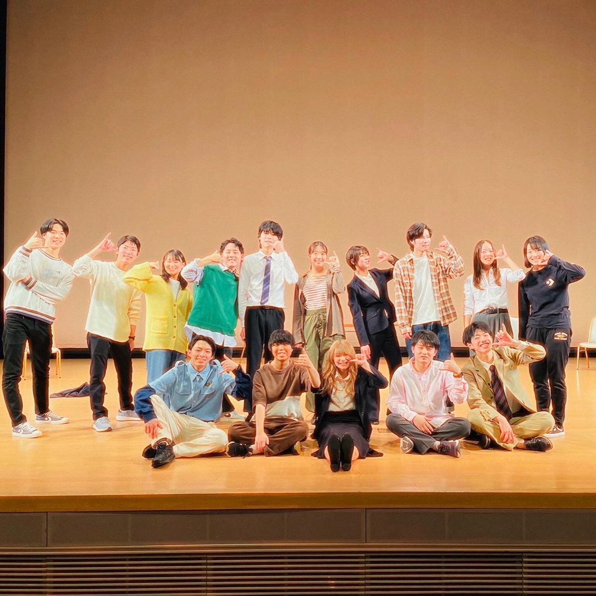 ESShiroshima's tweet photo. #春から広大 の皆さま！！！！
合格おめでとうございます㊗️🎊👏🏻
初めまして！広島大学ESSです。
このアカウントでは、本日から春新歓に関する投稿を行っていきます！
ぜひぜひフォローをよろしくお願いします🙏🏻✨ https://t.co/X5PyPQajzX