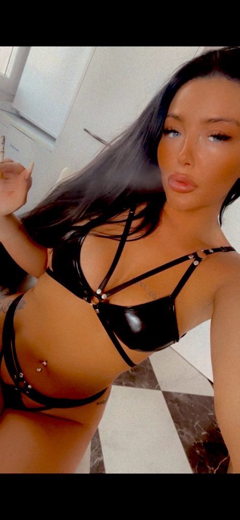 Goddess Chelsieminx 💫 tweet media