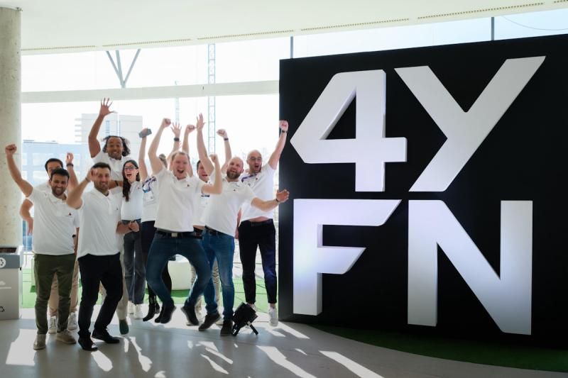 venturelab_ch's tweet photo. "We dreamed big about where we'll stand '4 years from now' — or even sooner" 
Captains Clara Moldovan and Jason Corkill of the Swiss National Startup Team reflect on an exciting roadshow to the Mobile World Congress 2024.
Follow: https://t.co/uMHz9rOa3V
#VLeadersMobile #4YFN https://t.co/oFF8p3TZBi