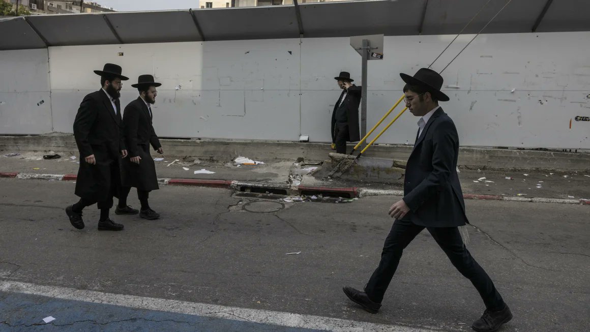 The exemption of ultra-orthodox Israelis from military service has long bedeviled Israeli society. But a legal deadline to come up with a more equitable social compact now looms at the end of March. -- From @mickbk edition.cnn.com/2024/03/08/mid… Photo: Menahem Kahana/AFP/Getty Images