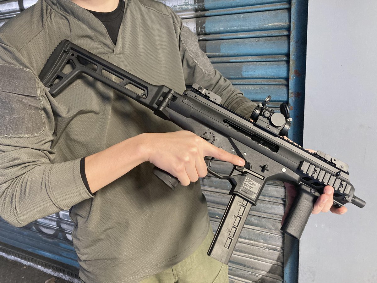 MinutemanTPE's tweet photo. 貝瑞塔Beretta官方授權
KWA Beretta UMAREX PMX
強化塑料槍身💥鋼製火控💥雙邊射選
MP9/TP9彈匣通用😎😎😎
https://t.co/VG7mwBhIep🔫
#義勇兵-台北市大同區鄭州路69號🧭
地下街Y19出口旁,鄰近台北車站.台北轉運站
#台北槍店 #台北生存遊戲 
#義勇兵台北生存遊戲 https://t.co/2DbmEQS8AV