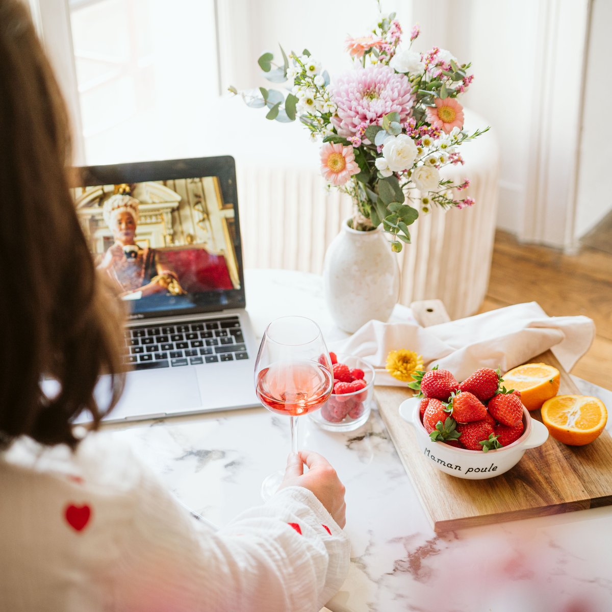 🌷  We hope you all have a lovely Mother's Day weekend 💐 
We're open today AND tomorrow until 5pm if you need to pick up a last minute gift. We have some of the best quality wines and spirits, so come down to see us and we can help pick out that perfect bottle 🍾