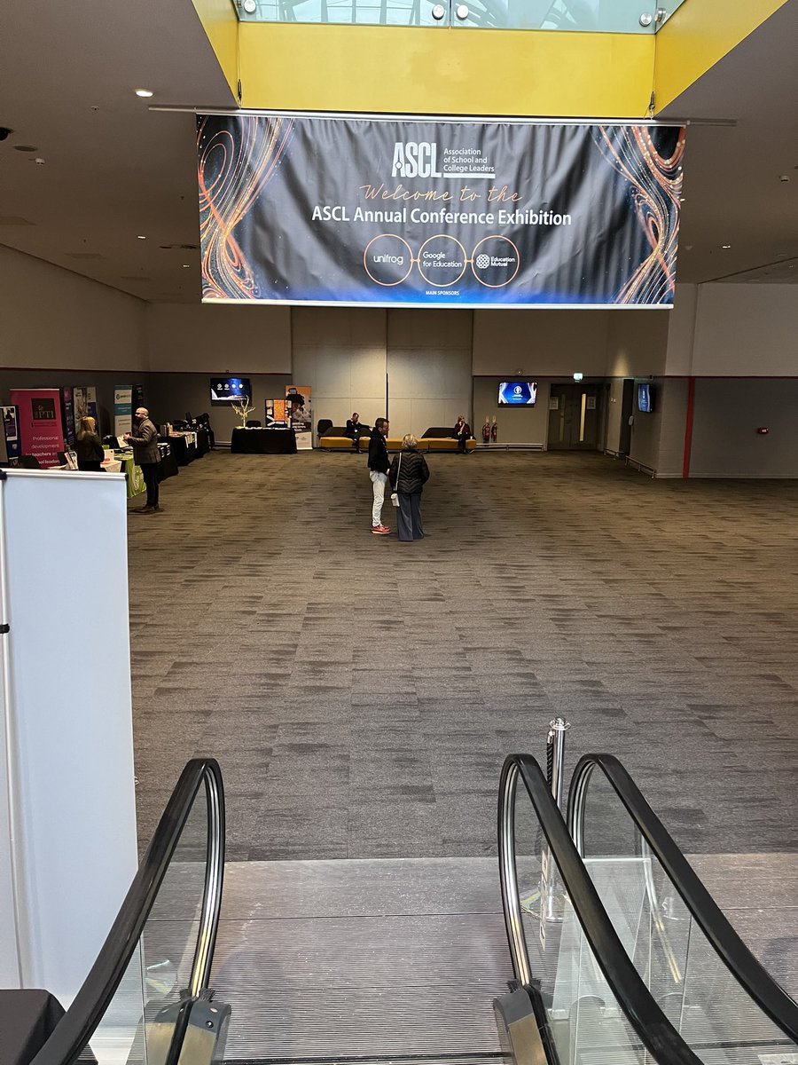 Very quiet as we wait for the delegates to come back from their workshops @ASCL_UK #ASCL2024 @CarersTrust #youngcarers