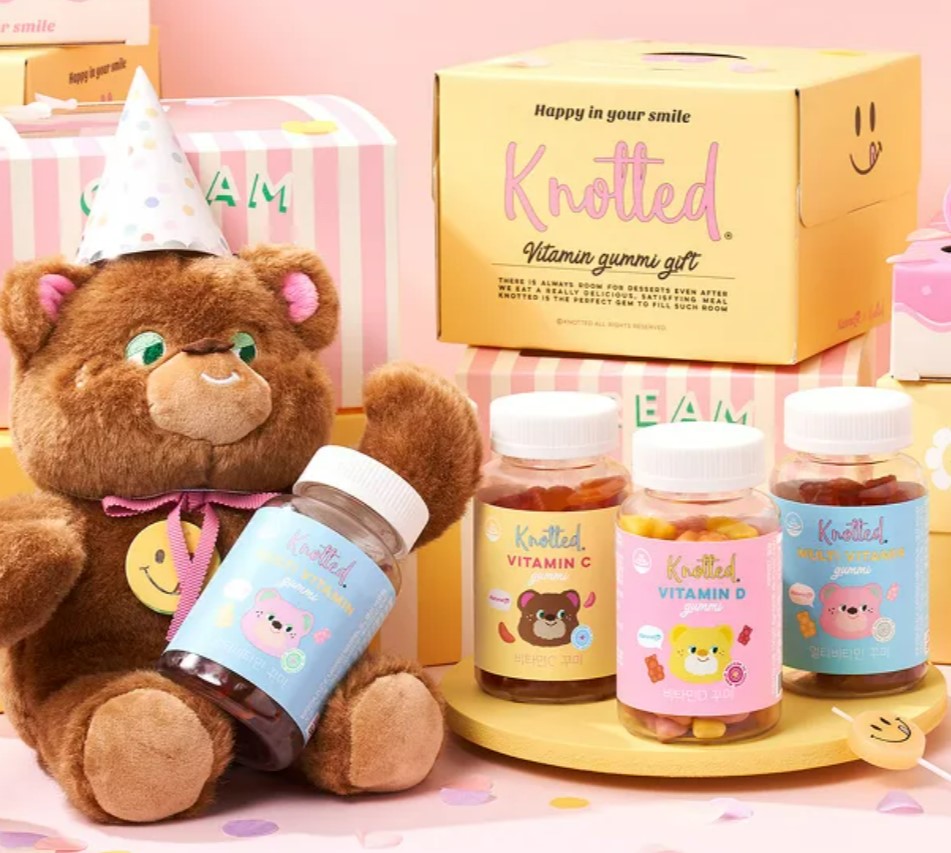 🌸시한부 남편인 줄 알았습니다만?🌸
론칭 기념 응원댓글 인증 &amp; RT 이벤트🥳🥳

1⃣ 해당 글 #RT 하기
2⃣ 카카페 #응원댓글 캡처📸
3⃣ 날짜, 아이디 작성하여 #답글 로 인증 ‼️

🌈막장 조연에 빙의한 여주의 매력에 풍덩💕
✨응원댓글 달러 가기📎url.kr/kjdceg

참여해주신 분들께 추첨을