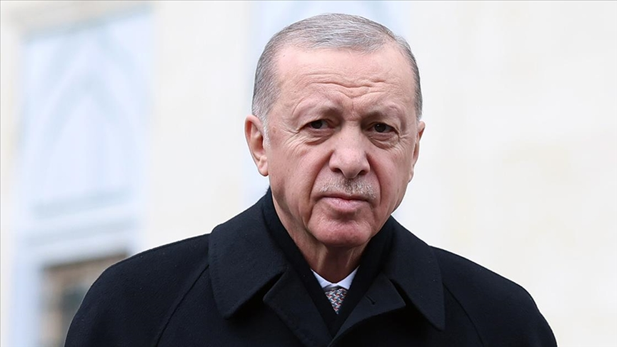 yirmiucderece's tweet photo. Cumhurbaşkanı Erdoğan:

"Siyasi hayatımızın hiçbir safhasında, kimsenin hayat tarzına karışmadık." https://t.co/etBaktfdRo