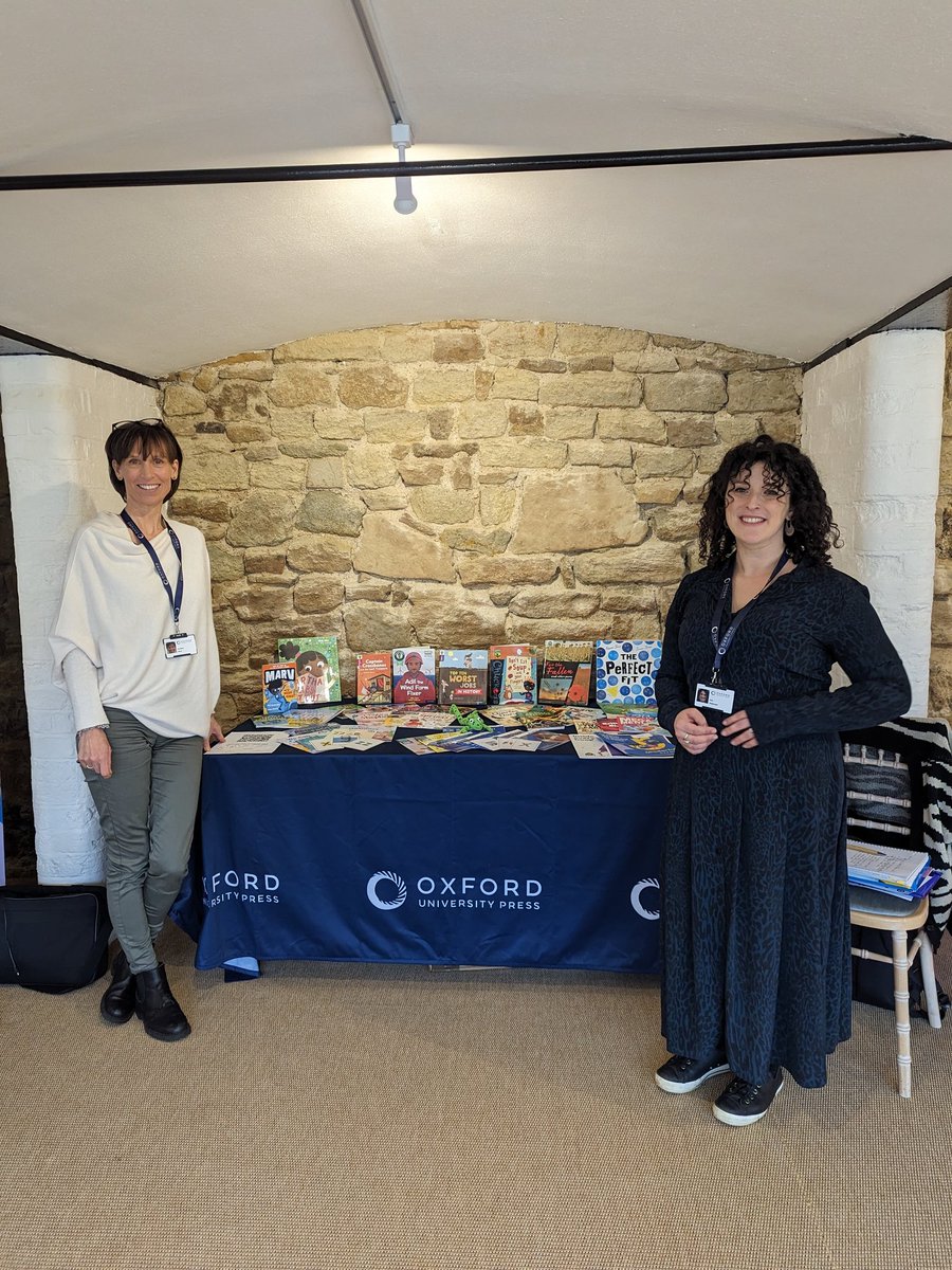 Zoë Redwood Draper (@zoerdreading) on Twitter photo All set up ready for a fantastic day with <a href="/HubSpringhill/">Springhill English Hub</a> to talk about Inspiring Reading on the Isle of Wight, All set up ready for a fantastic day with <a href="/HubSpringhill/">Springhill English Hub</a> to talk about Inspiring Reading on the Isle of Wight,
