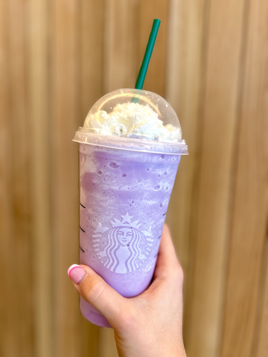 New season, new sips. Embracing spring with Starbucks in hand. Try the new Iced Lavender Oatmilk Latte (hot or iced), Iced Lavender Cream Oatmilk Matcha, or Lavender Crème Frappuccino today!🌷☕️ #MiamiOHeats