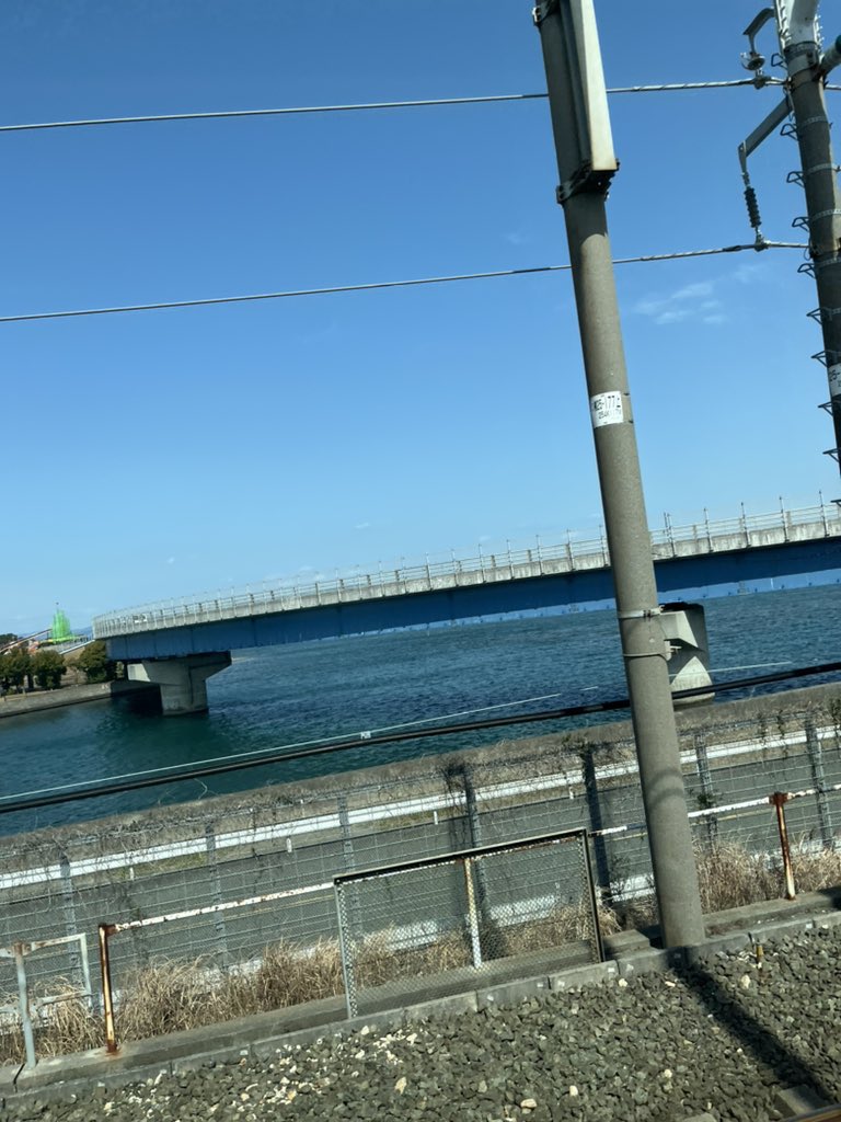 Gzionp's tweet photo. 久々にビビッときた https://t.co/ng7we1PlER