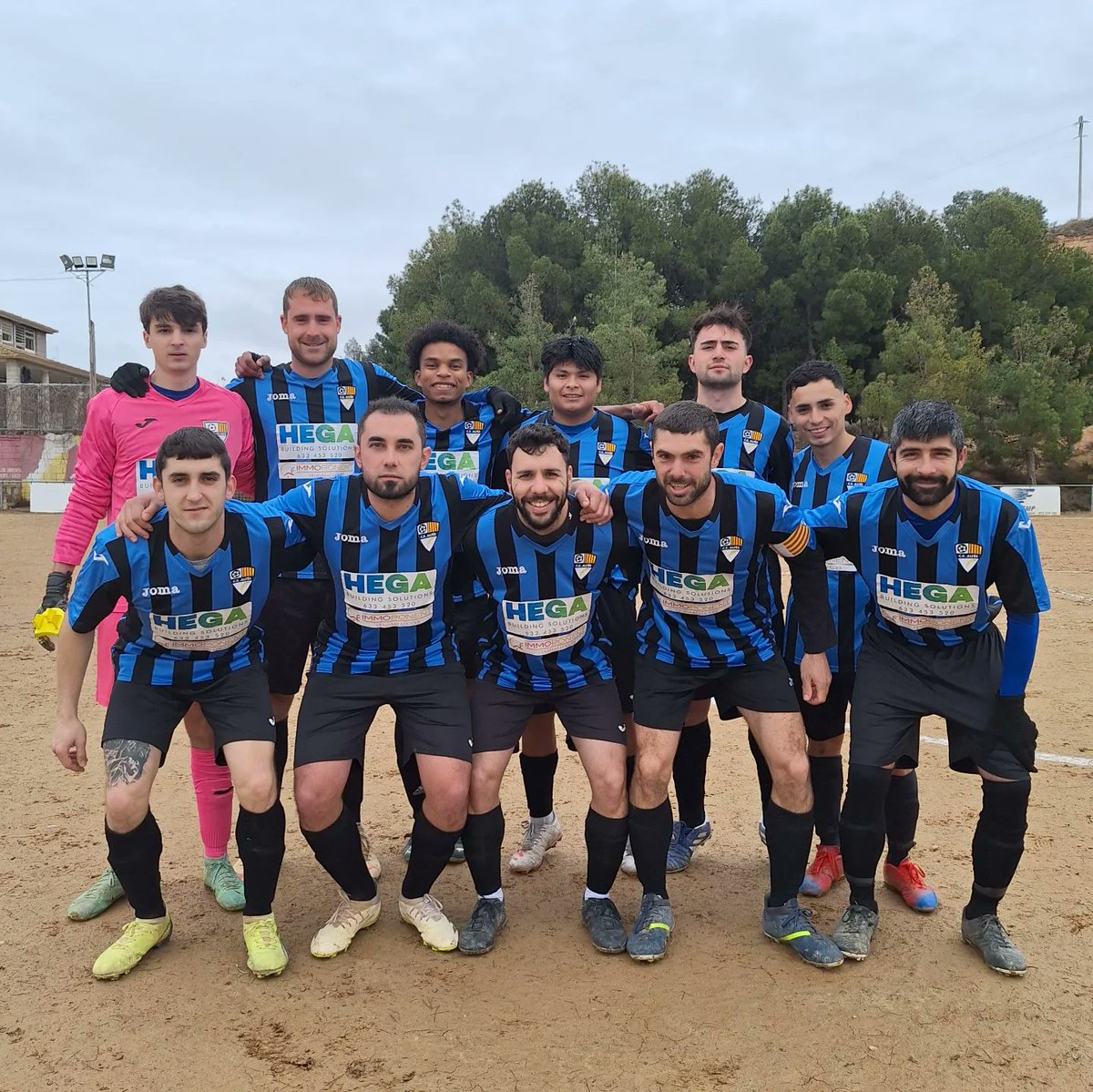 CEAlfes's tweet photo. ÚLTIMS PARTITS | L'Alfés va cosetxar dues derrotes en la visita a Balàfia i a casa contra el Castelldans. Competirem fins al final.

#cealfes #alfes #garrigues #segria #fempoble https://t.co/7GrxzansZP