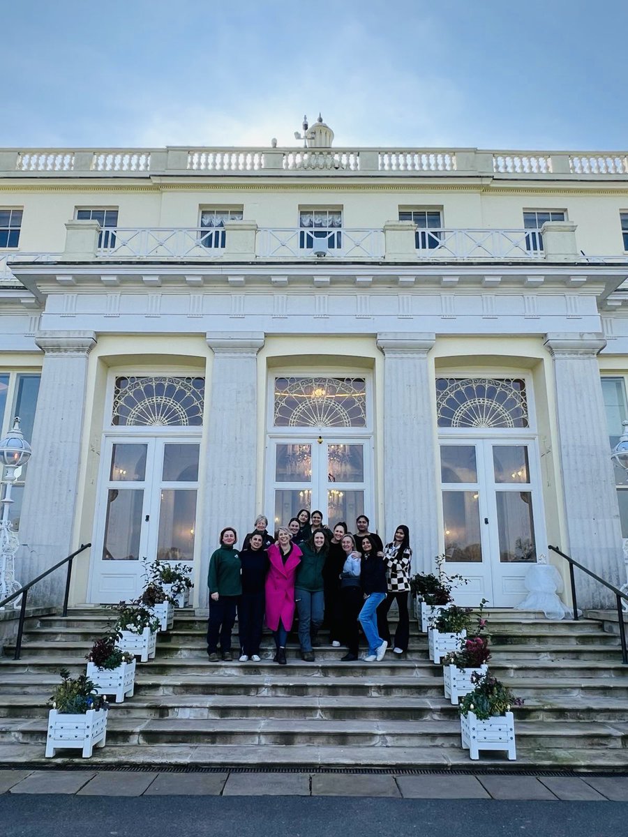 Taking a moment on #internationalwomensday to celebrate all the incredible women on our team! Pictured are just a few of the team who are leading the way here at Stoke Park! 🙏🙌🏼🙏

#internationalwomensday2024 #stokepark #woman #teamwork #womanempowerment