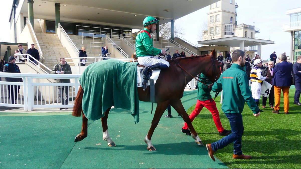 #Zarir puts another on the board for @AgaKhanStuds @GraffardRacing and @pasquito60, drawing 5 lengths clear of his rivals in the Prix Bering. Her dam Zarshana was won the G3 Prix Minerve and was beaten only a short neck and a head in the (then G2) Prix de Royallieu.