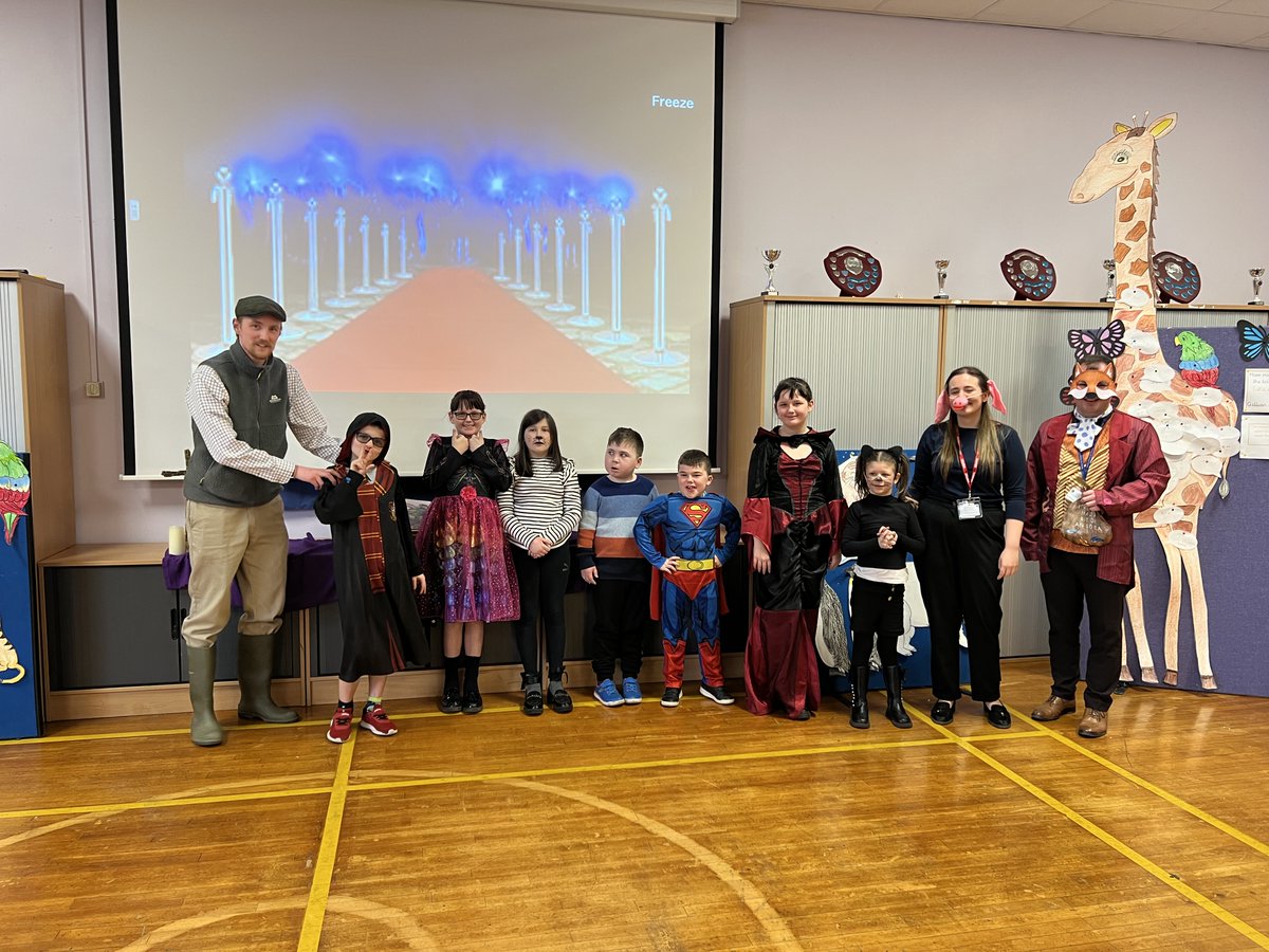 RectoryPrimary's tweet photo. World Book Day hits Rectory! Here are some of our classes all dressed up and ready to celebrate! 📖😁

#worldbookday2024 #RectoryPrimary

45m https://t.co/28NtxvAfXw