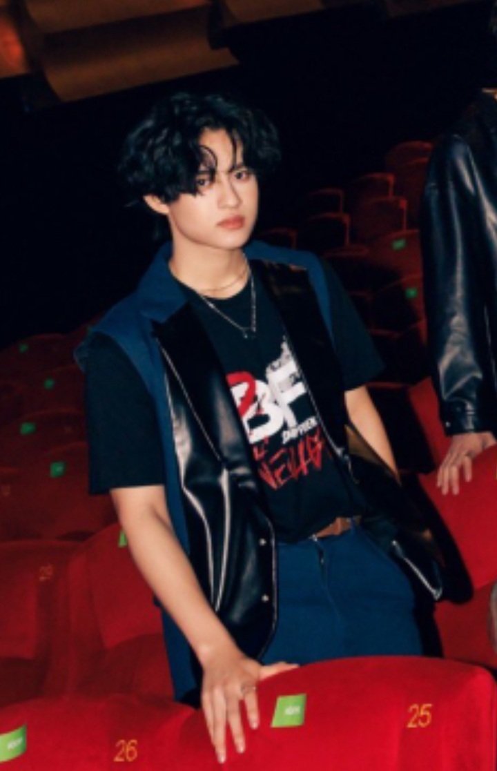 Candylyn_Dolce's tweet photo. Good morning to me!!! Love you @BarcodeTin! Your #unit is proud of our Leader. You are an incredible actor. #barcodetin #unit #DFF #saturnunit #satsunit https://t.co/yzIRu72hVL