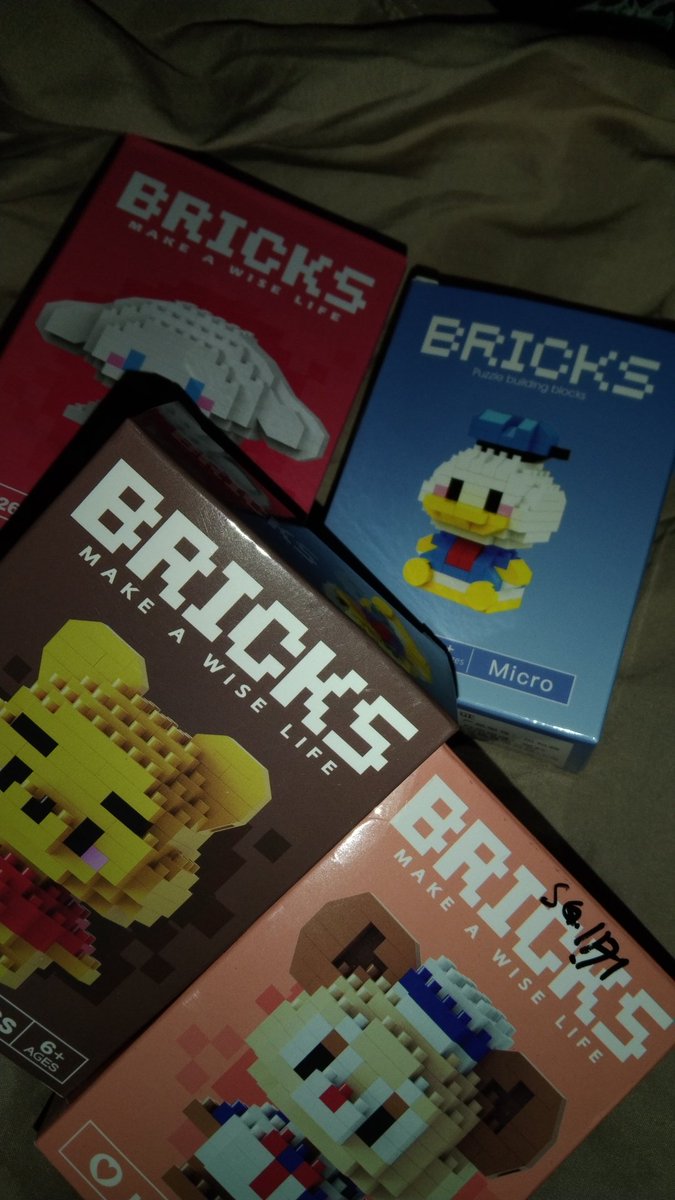 ovillainn's tweet photo. p aku mau pamel abis beli lego dan yupi banyak banyak 😎😎 https://t.co/w7sdjfOIAN