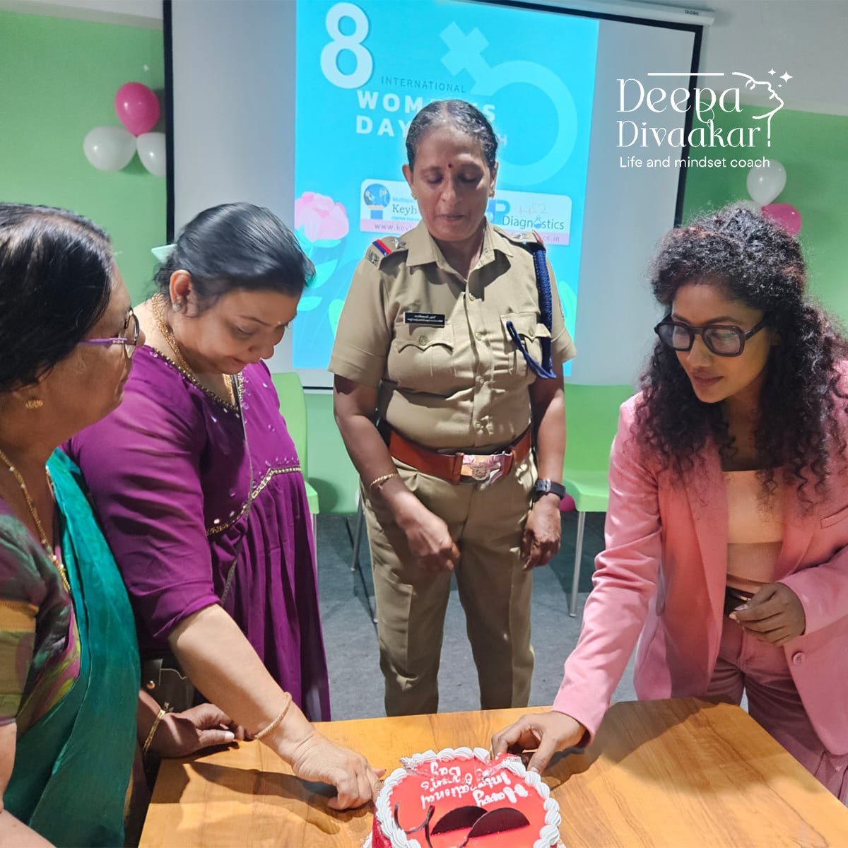 DeepaDivaakar's tweet photo. Honored to be invited as the Chief Guest and Motivational Speaker at today's Women's Day program at Keyhole Clinic, Edapally. Empowering and celebrating the incredible women who inspire us every day. 🌸✨

#InternationalWomensDay #InternationalWomensDay2024 https://t.co/HWB1cDe2TC