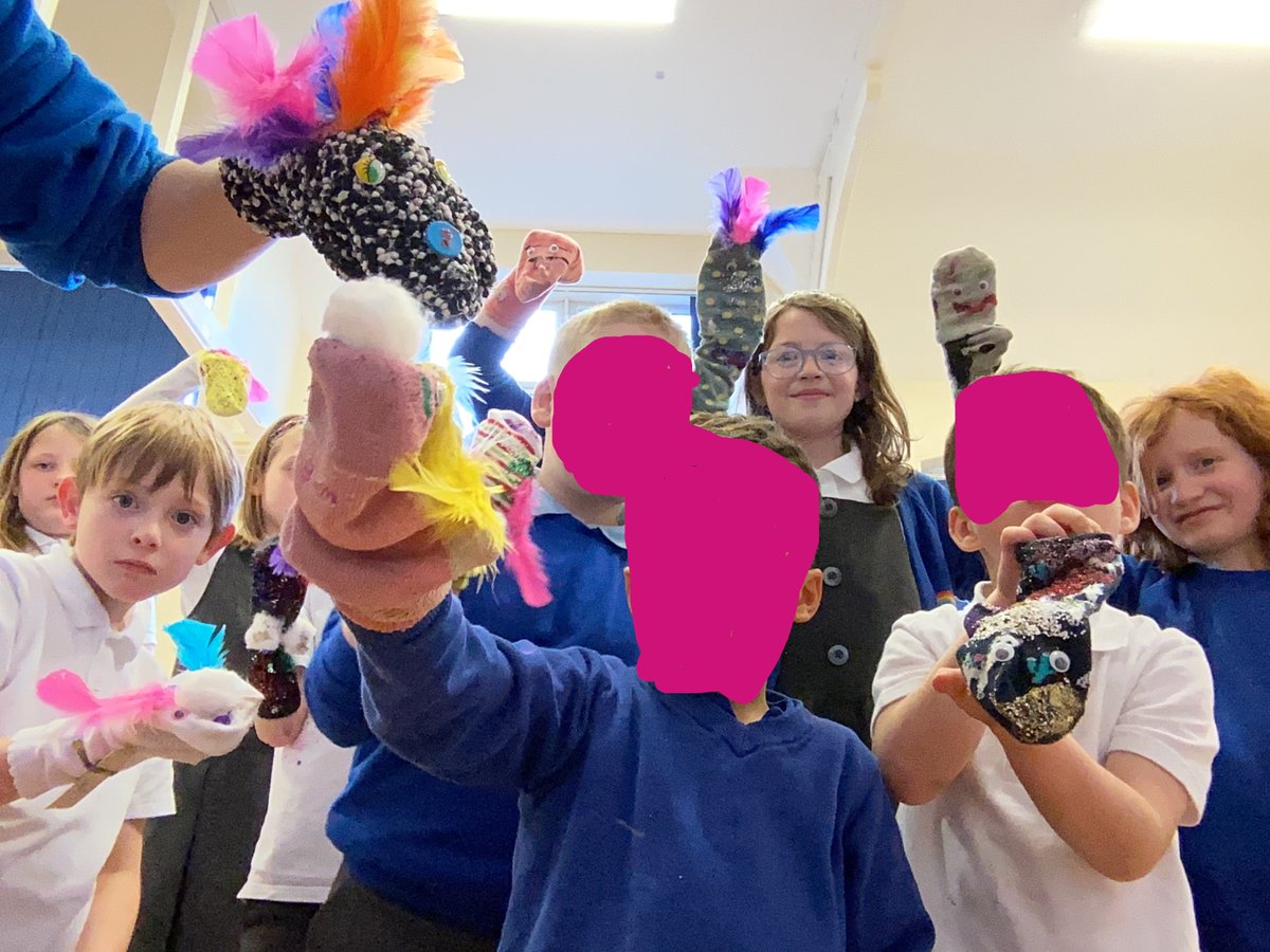 HinchMillSchool's tweet photo. Making our worry puppets #yourvoicematters #wellbeingwarriors #fledgeandflyhigh https://t.co/vvSMiz93Jr