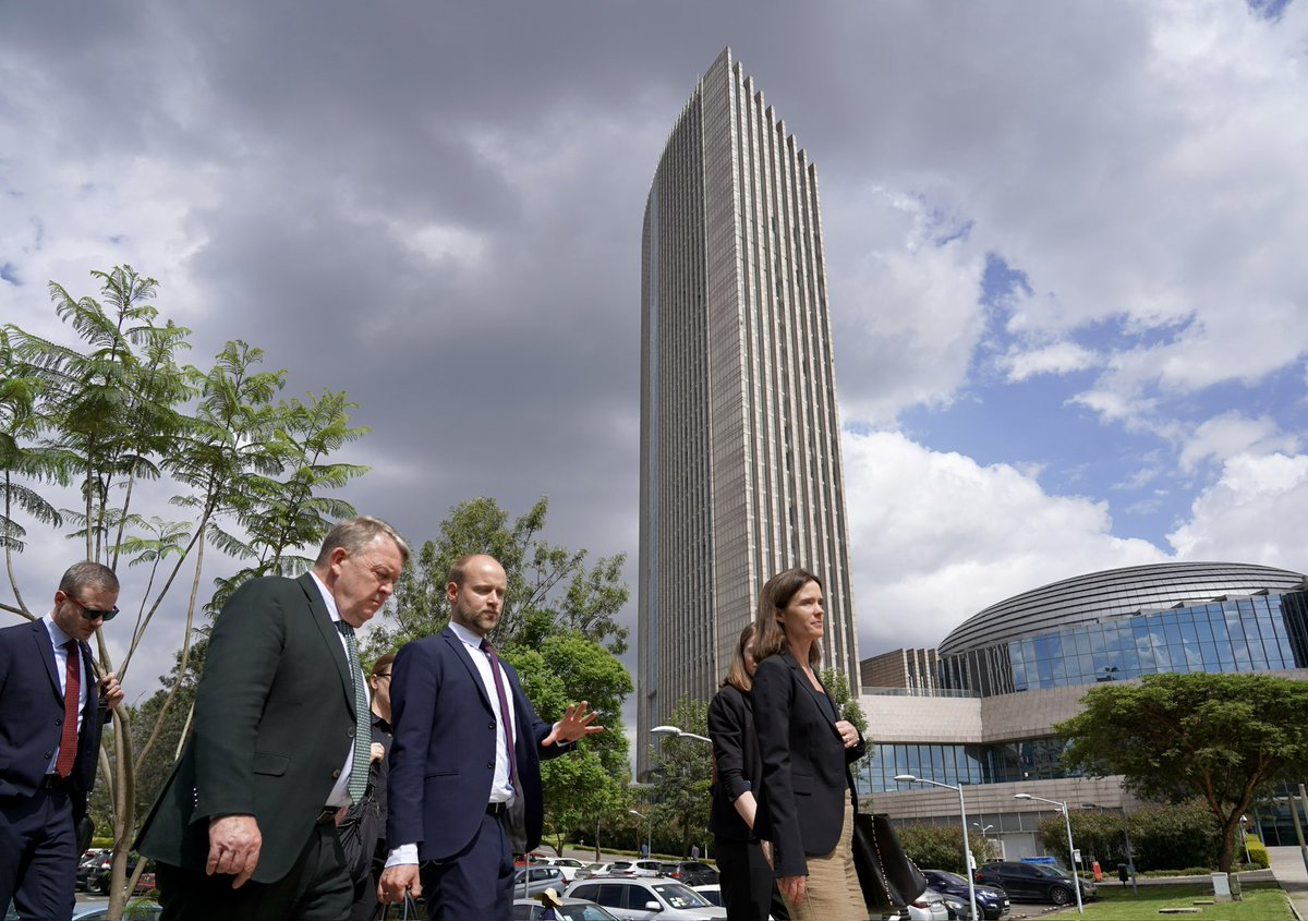 🇩🇰 FM @larsloekke: ”African Union is instrumental in solving regional & global challenges. Thanks to AU leaders @mnsanzabaganwa & Bankole Adeoye for fruitful meetings. Discussed how to advance joint priorities such as trade & security.” @_AfricanUnion