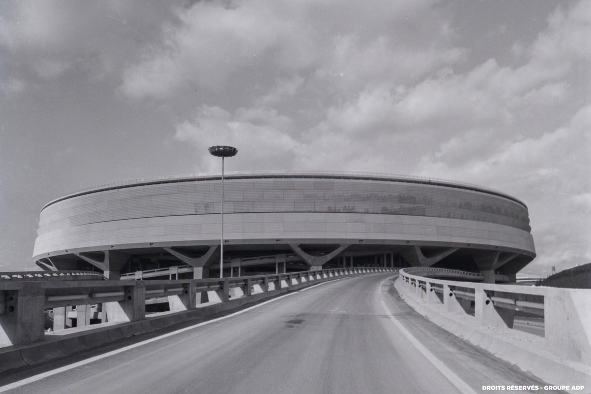 Edward Arkwright tweet media