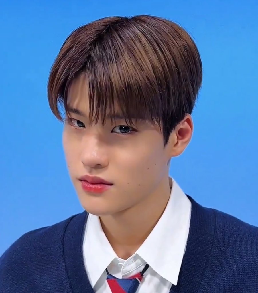 희야 (@luv11hee) on Twitter photo 