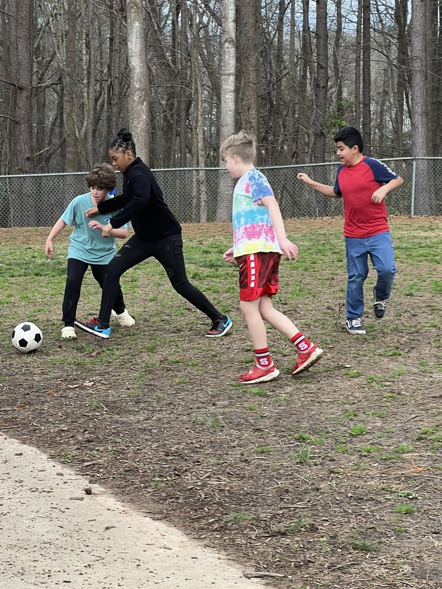 Morning games to get the body and mind moving <a href="/Lead_Mine/">Lead Mine Elementary</a>