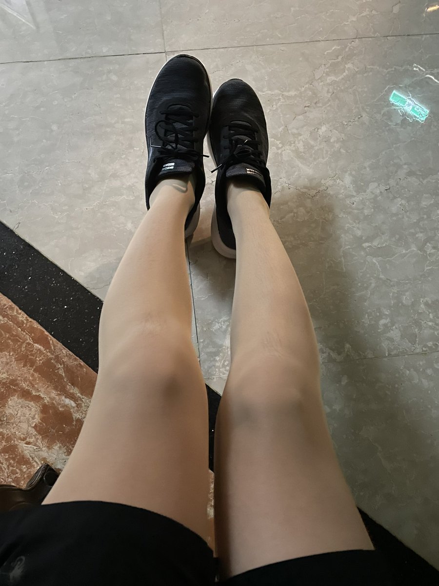 zpssblm's tweet photo. 之前穿膚絲去倒垃圾

#膚絲 #絲襪 #絲襪控 #絲襪誘惑 #膚色絲襪 #男絲襪 #絲襪男 #pantyhose #tight #tights #tightsinpublic #tightsformenandwomen #tights4men #tightsareforeveryone #manintights https://t.co/d7NEwKBYBy