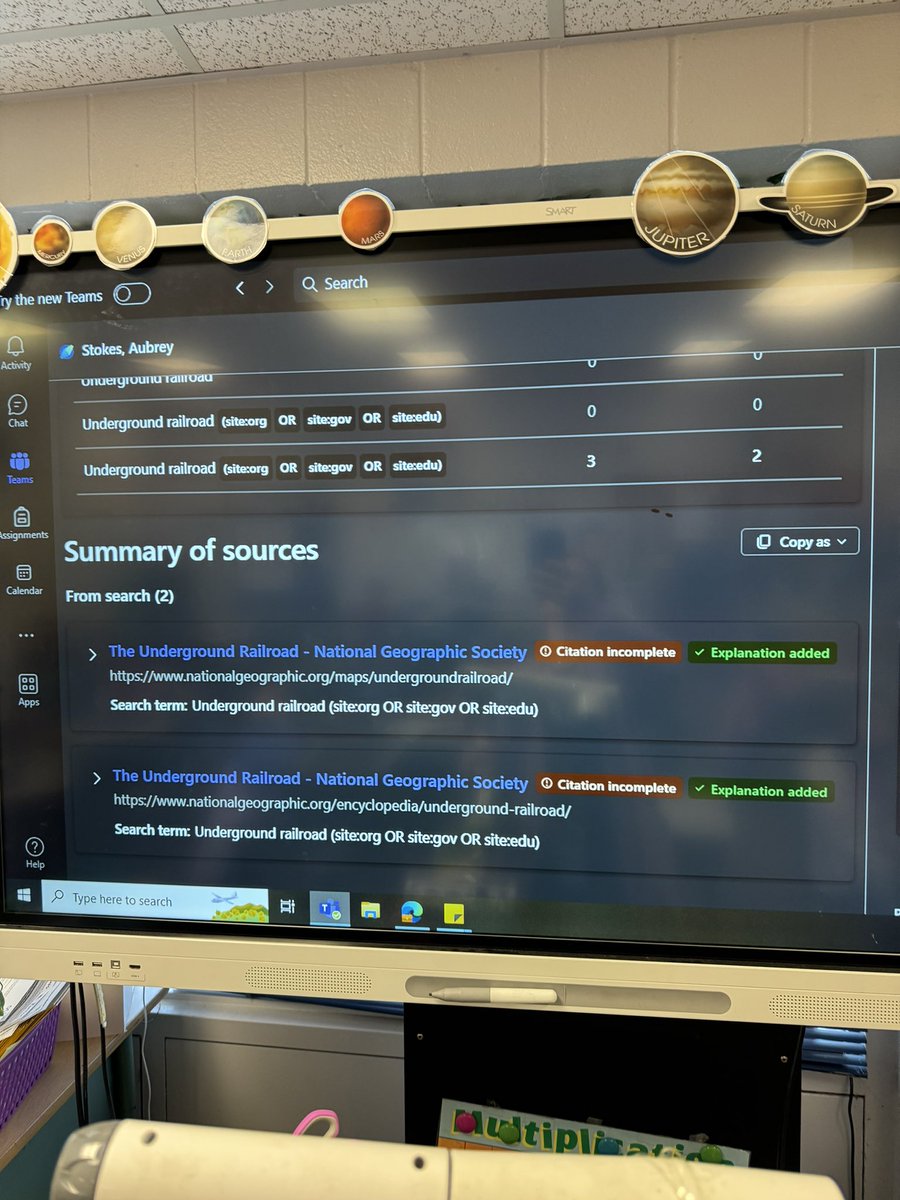 ktmitchell1026's tweet image. 4th graders learned about different domains, quickly assessing a resource’s ability to answer their questions, and worked together doing it! #searchprogress #onslowdlt @MicrosoftTeams