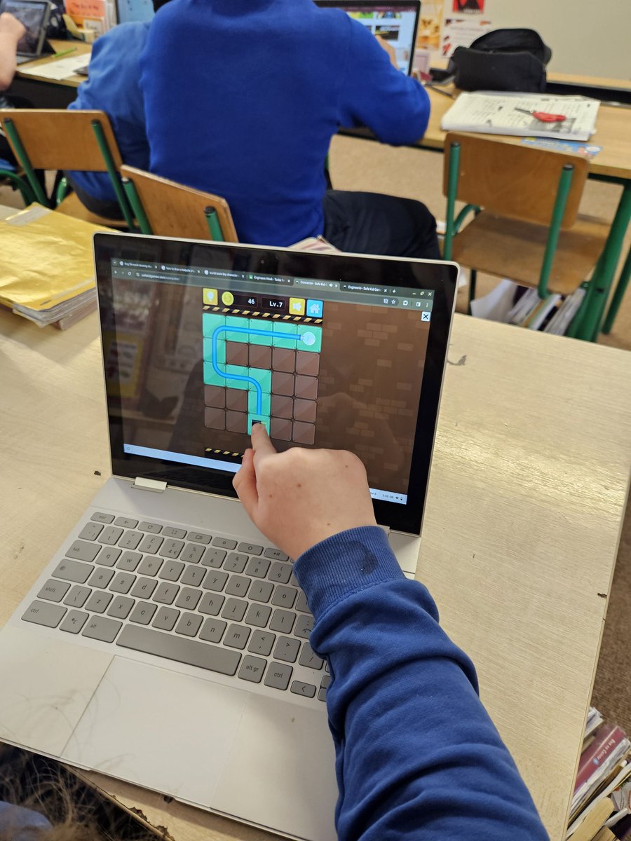 We completed a number of computer engineering tasks during the week as part of Engineering Week. The pupils used their problem solving skills to complete tasks and to create code on SCRATCH @OidePrimarySTEM @OideTechinEd @SFICuriousMinds @SAttracta