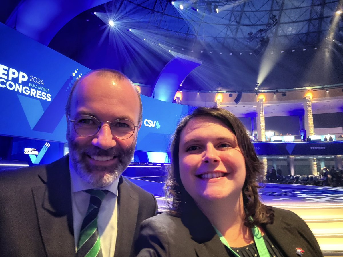 ajimayer's tweet photo. Together with the @EPP family in #Bucharest. Insightful discussions about our priorities for the coming years. To safeguard the #EU’s success and competitiveness, we have to refocus on strengthening our economy and industry. Go vote June 6-9! #epp2024 https://t.co/tRdGTxdtOk