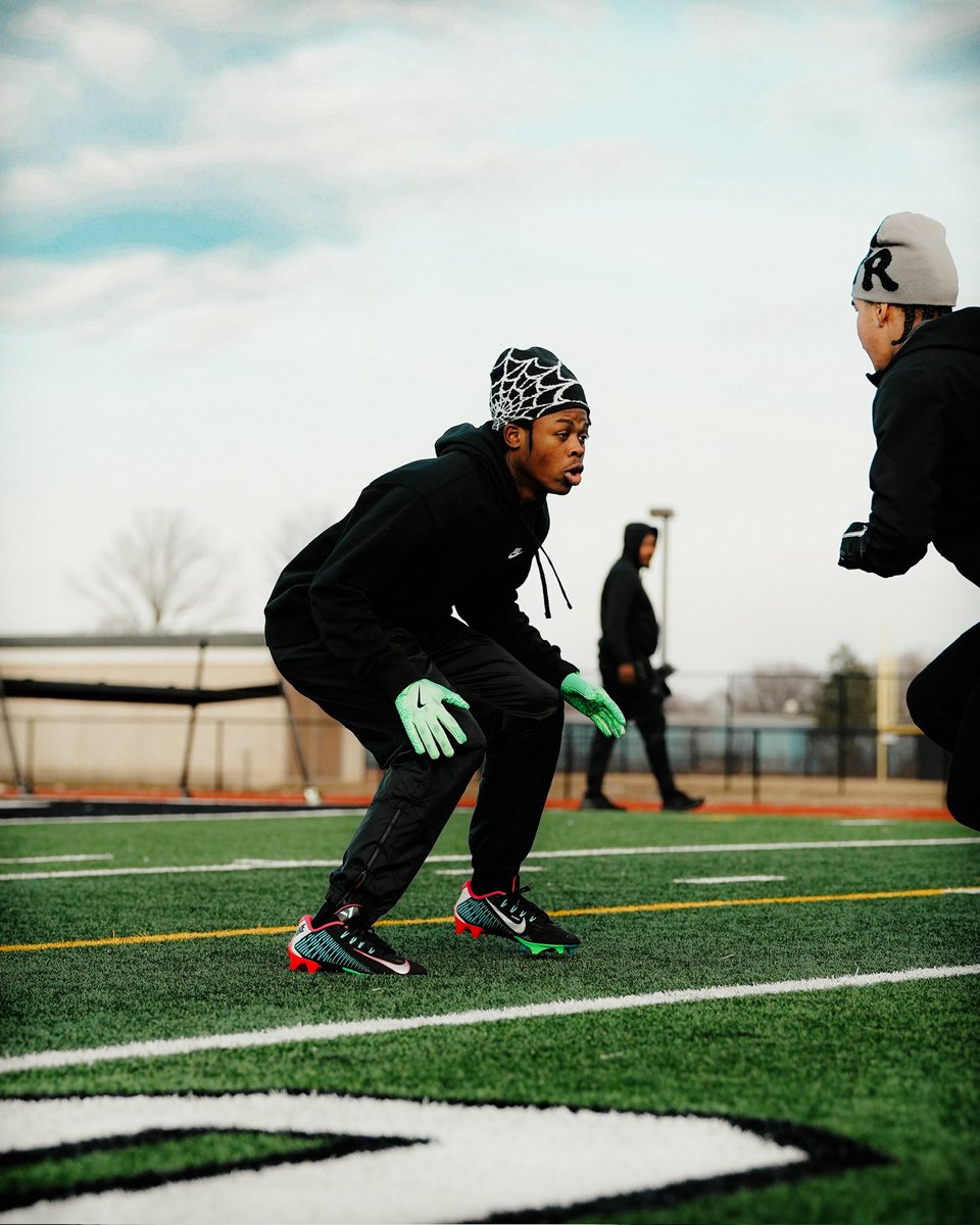 Dathan10 tweet media