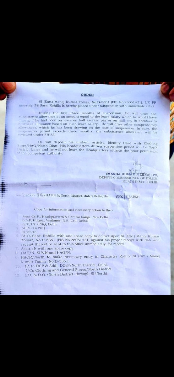 SyedAnwar9133's tweet photo. @DelhiPolice @AmitShahOffice
Y not completely,Why only 3 months of Suspension SI Manoj Kumar Tomar? To make fool that you have taken action? When act itself is illegal Why there is no FIR against SI Manoj Kumar? Now Monarch of IND @narendramodi will offer SHO post for Manoj Kumar https://t.co/pXgnjWzBDo