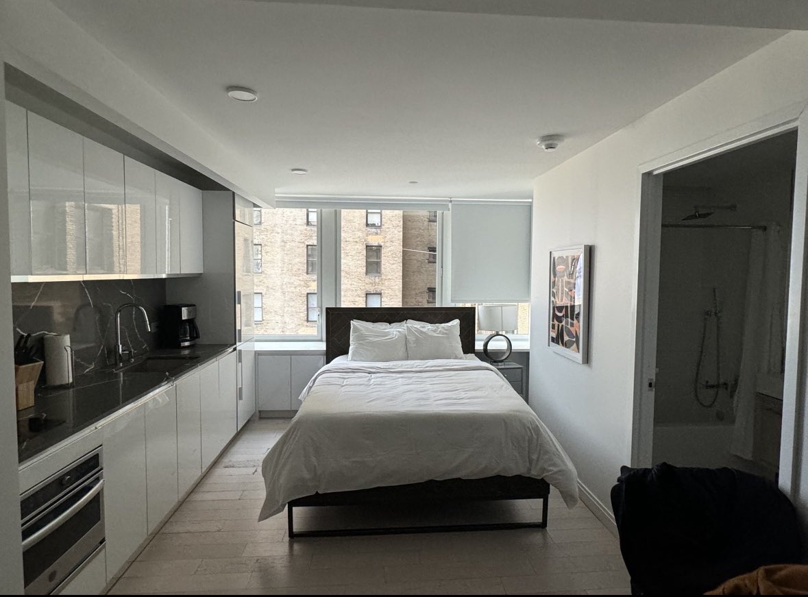 Minister 🔮 tweet media