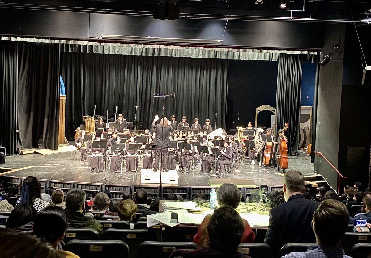 Band students perform at the @VSB39 District Band Festival hosted by Magee - playing together creates a depth of sound and emotion surpassing any one contribution and is truly collaborative. Thanks to the amazing music directors and student performers!
