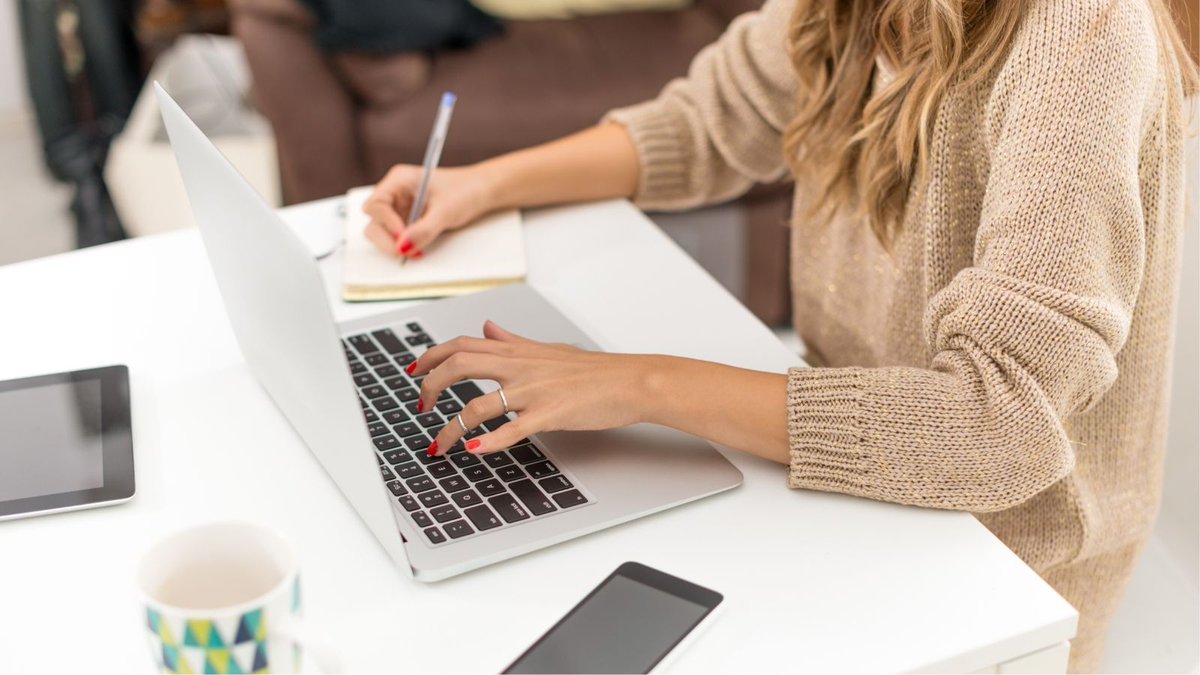 LearnAMAStyle's tweet photo. Is data singular or plural? In scientific writing, plural is the convention. 'Data are crucial.' Hone your skills at https://t.co/5L8MC4A5pw #learnAMAstyle #medicalwriting #medicalwriters" https://t.co/eEDXttCpSP