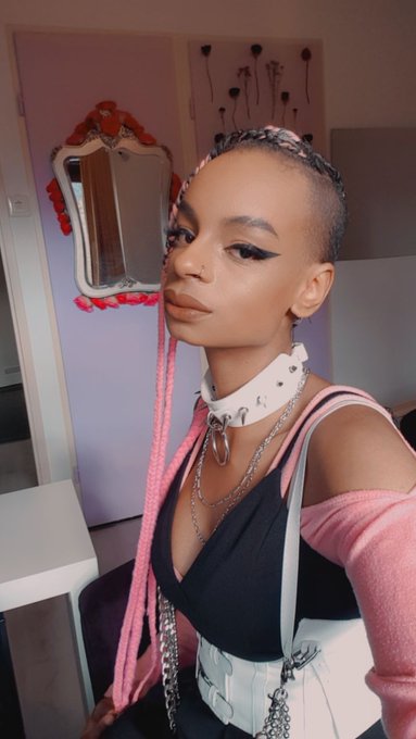 Simp, surrender, send, repeat!  Findomnl femdomnl ebony goddess bnwo tikkieslaaf finsub human wallet