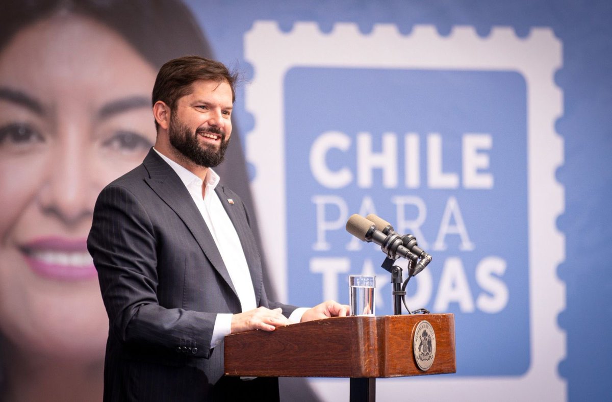 Gabriel Boric Font (@gabrielboric) on Twitter photo Nos vinimos a La Pintana a participar en la conmemoración del Día Internacional de la Mujer, encabezado por la ministra @TotiOrellanaG y la alcaldesa <a href="/ClaudiaPizarro/">Claudia Pizarro</a>. En la actividad comunicamos buenas noticias para vecinas de la comuna y para mujeres y niñas de todo Chile. Una Nos vinimos a La Pintana a participar en la conmemoración del Día Internacional de la Mujer, encabezado por la ministra @TotiOrellanaG y la alcaldesa <a href="/ClaudiaPizarro/">Claudia Pizarro</a>. En la actividad comunicamos buenas noticias para vecinas de la comuna y para mujeres y niñas de todo Chile. Una