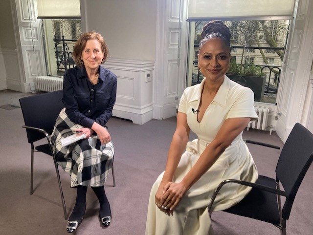 Tonight: @KirstyWark chats to writer and director Ava DuVernay about her new film 'Origin' which is based on the non-fiction novel 'Caste: The Origins of Our Discontents' by Isabel Wilkerson #newsnight @ARRAYNow 1030. Do watch.