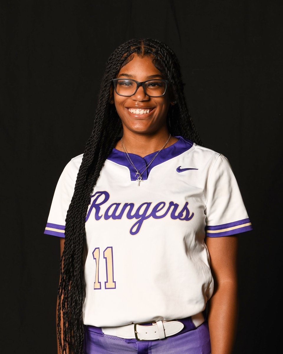 Congratulations to <a href="/CTHS_Golf/">CTHS Golf</a> Logan Stiles and <a href="/CTHSSoftball/">CTHS Softball</a> Khaleya Moore on being named Athlete of the Week for <a href="/ChisholmTrailHS/">CTHS</a>! #EMSproud #AOW
chisholmtrailathletics.com/AOW