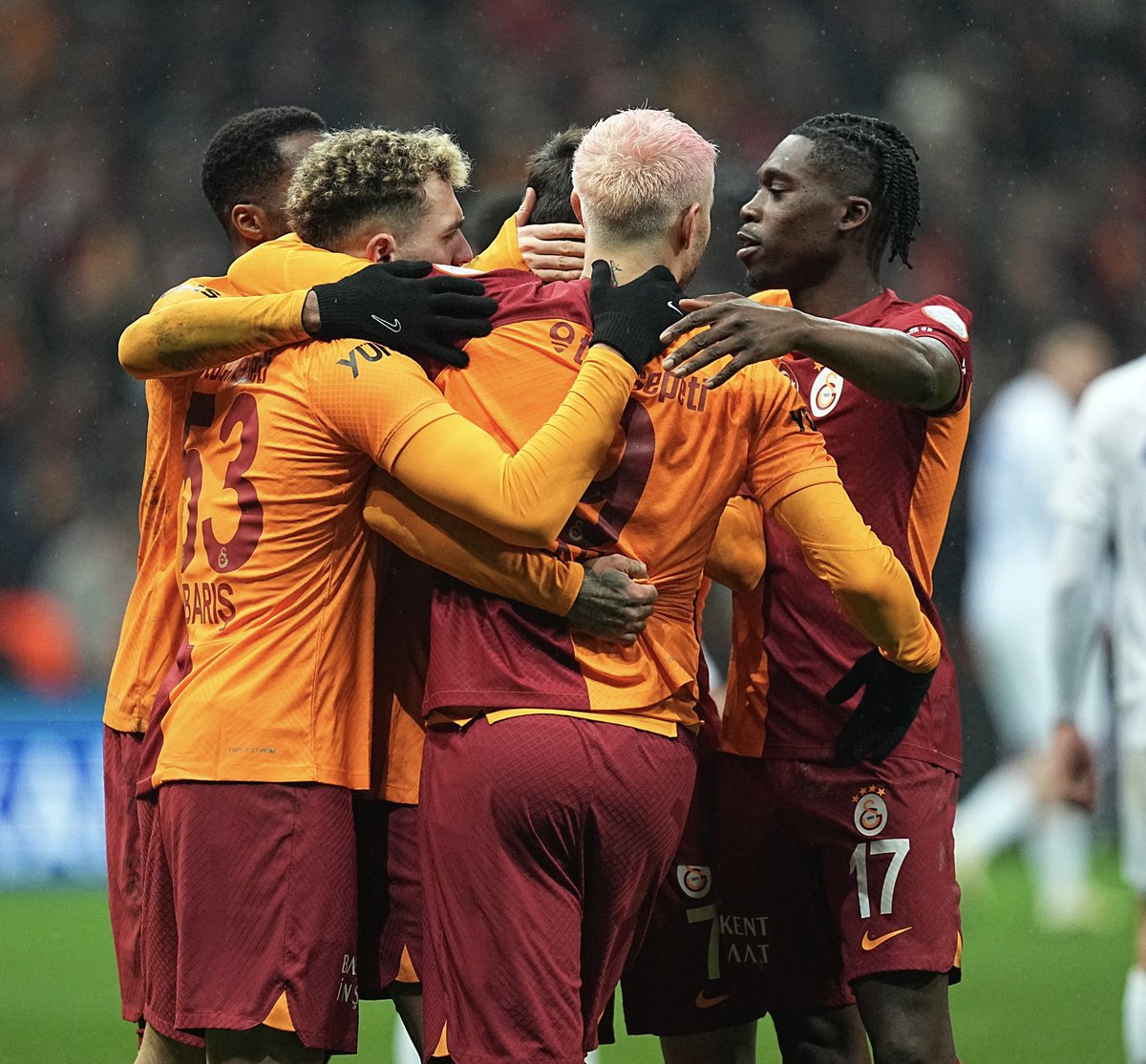 GalatasaraySK tweet picture