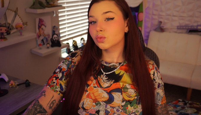 Reppin DBZ today on stream ✌🏼  Which fight was your favorite?   RIP Akira Toriyama https://t.co/vcps