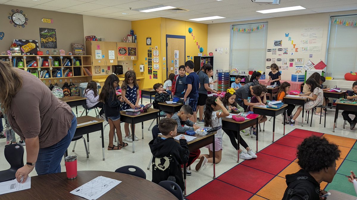 Discussing Gratitude with our buddies. 
#SELday
<a href="/NISD_SEB/">NISD SEB</a>